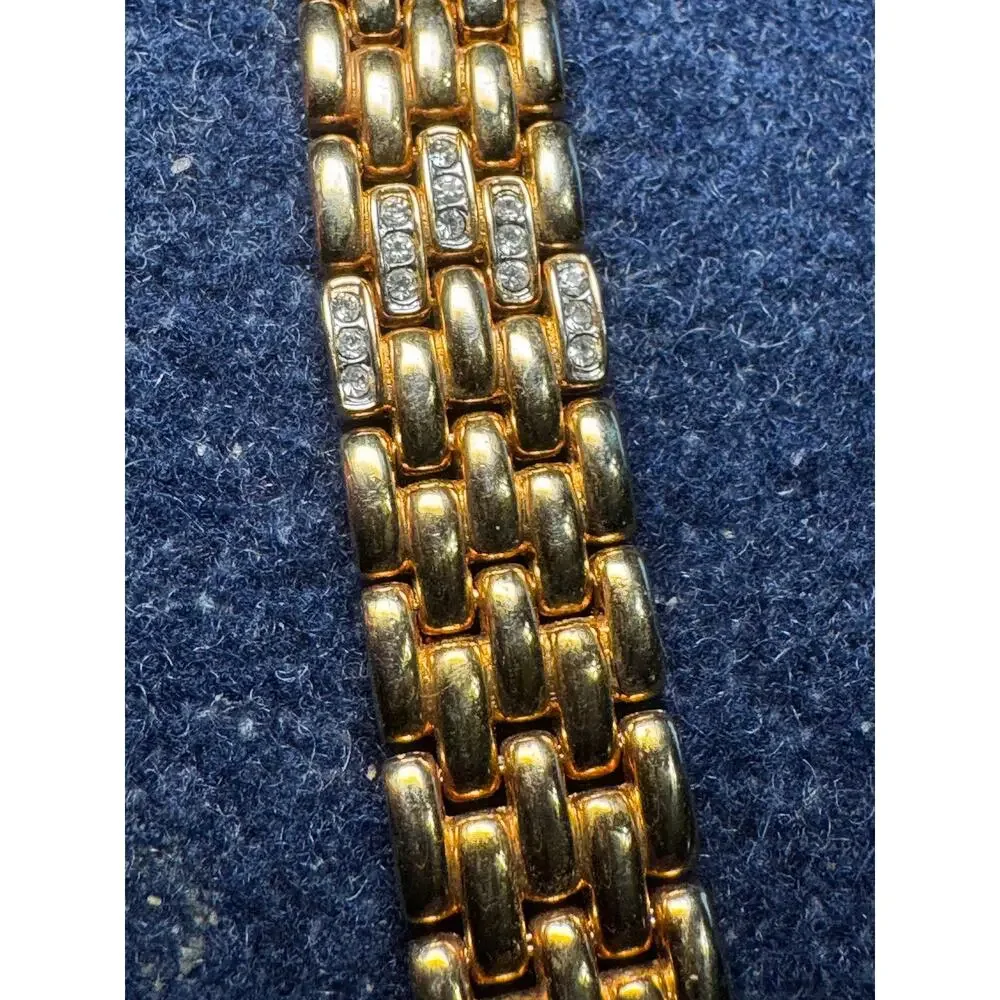 EJ Ladies Wrist Watch (needs battery)